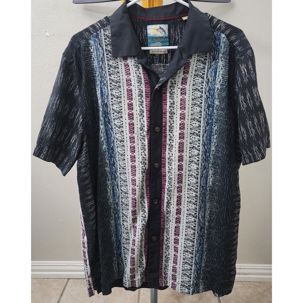 Tommy Bahama Short Sleeve Shirt Size L 100% Silk Button-up